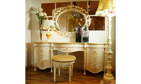 Комплект мебели в спальню Signorini Coco Royal
