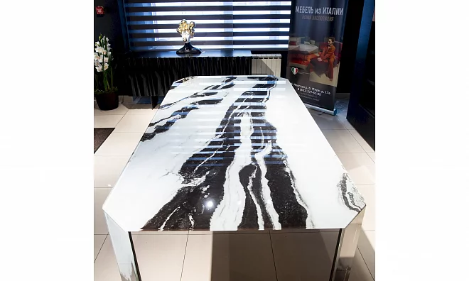 Стол обеденный Tonin Casa Panta Rei 435704