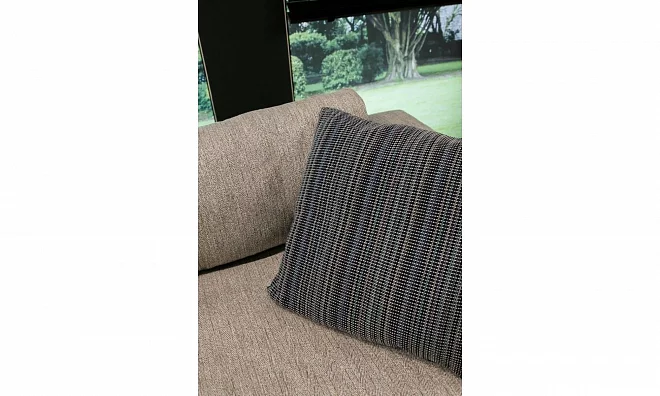 Подушка SWAN BOXER BOXER