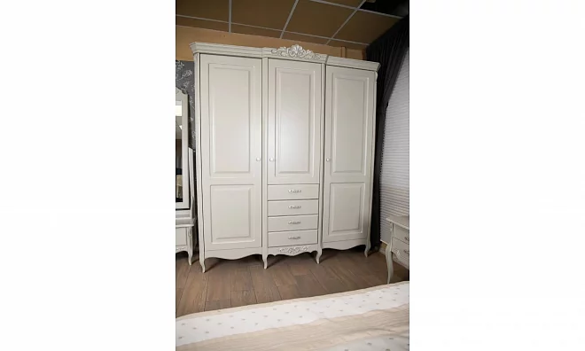 Шкаф 3 двери Kreind Elegance APs623E-K04-S