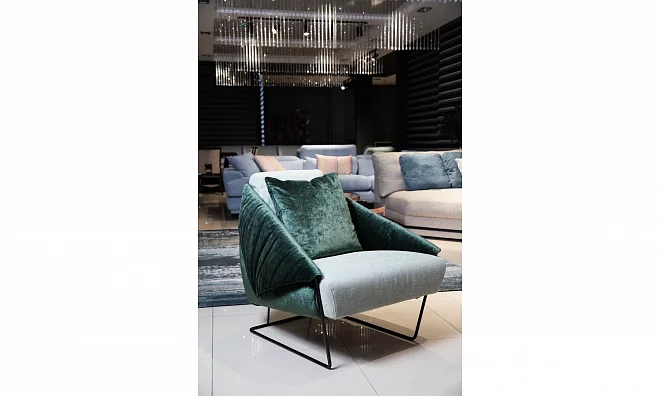 Кресло Nicoline Salotti Giola 1000