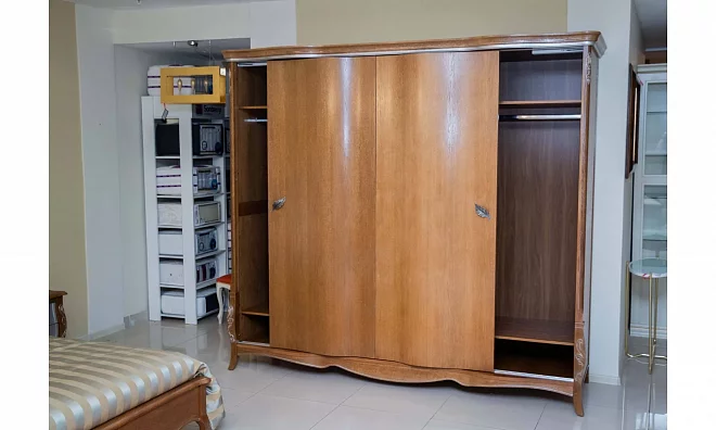 Шкаф-купе БЕЛФАН ТРИО ММ-277-01/03Р